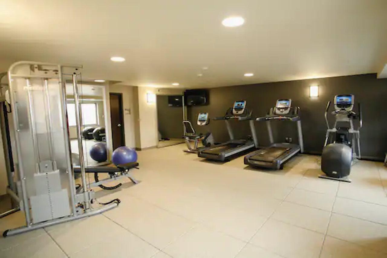 Doubletree By Hilton Bemidji Hotell Exteriör bild