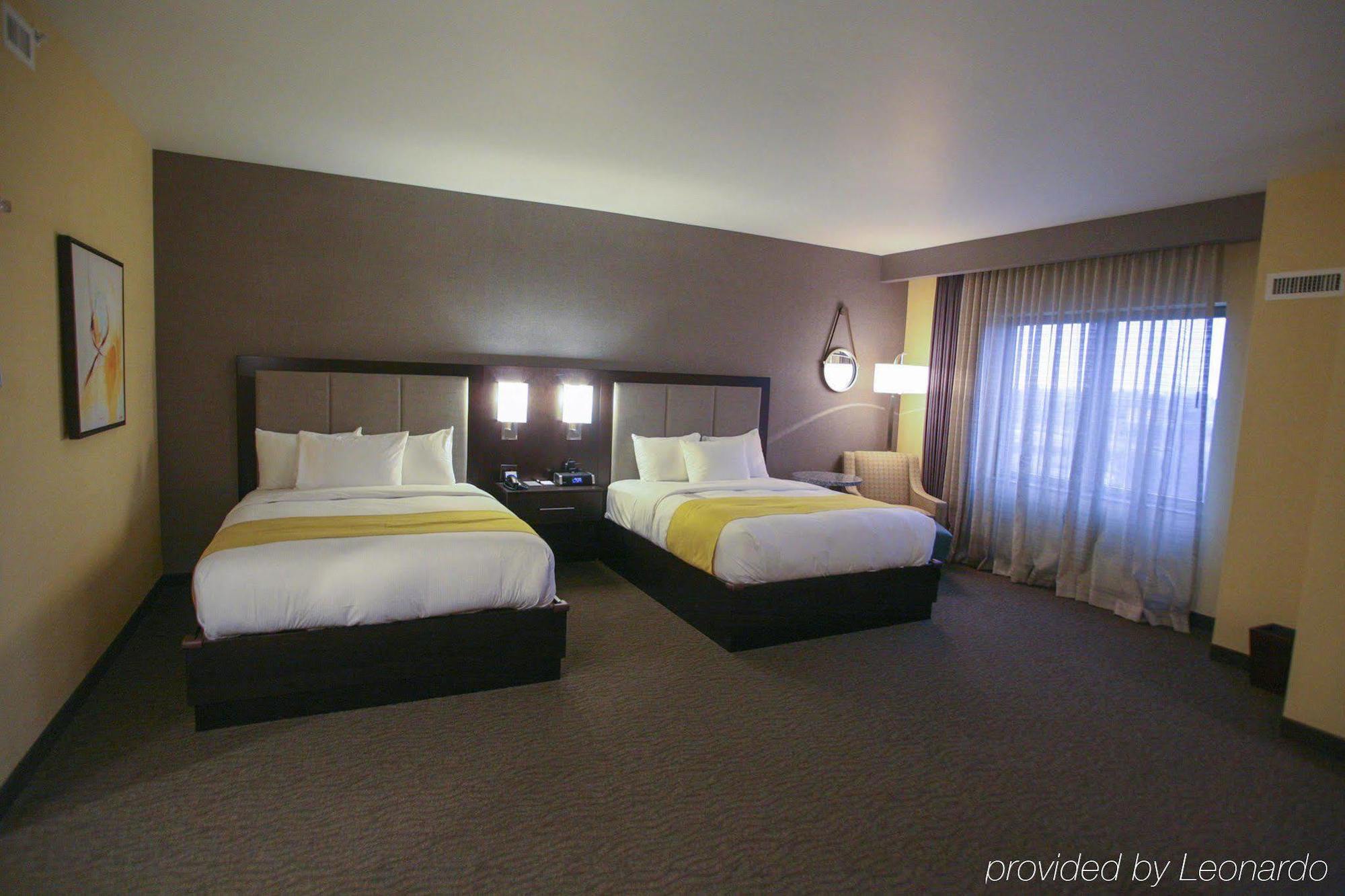 Doubletree By Hilton Bemidji Hotell Exteriör bild