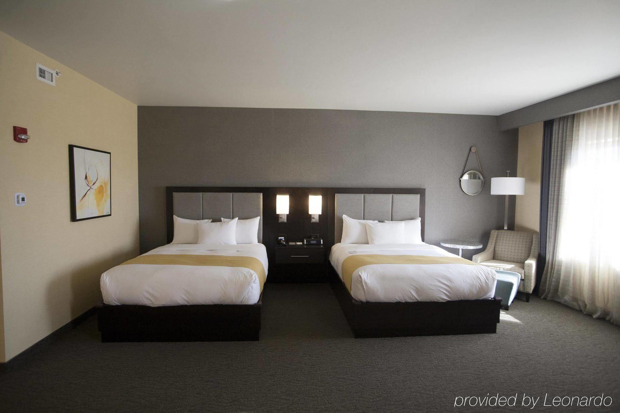 Doubletree By Hilton Bemidji Hotell Exteriör bild